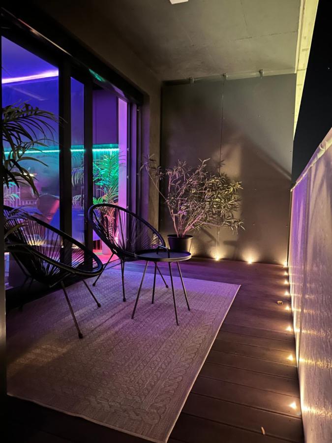 Skyline Elegance With Free Parking Apartment Bratislava Bagian luar foto